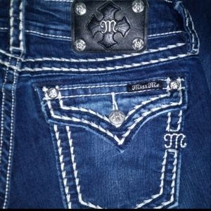 Miss me signature cuffed capri jeans